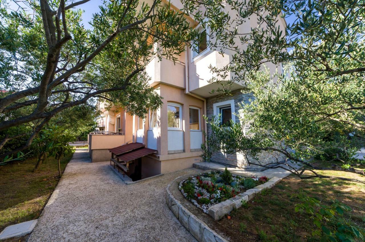 Mihael Apartment Zadar Exterior photo